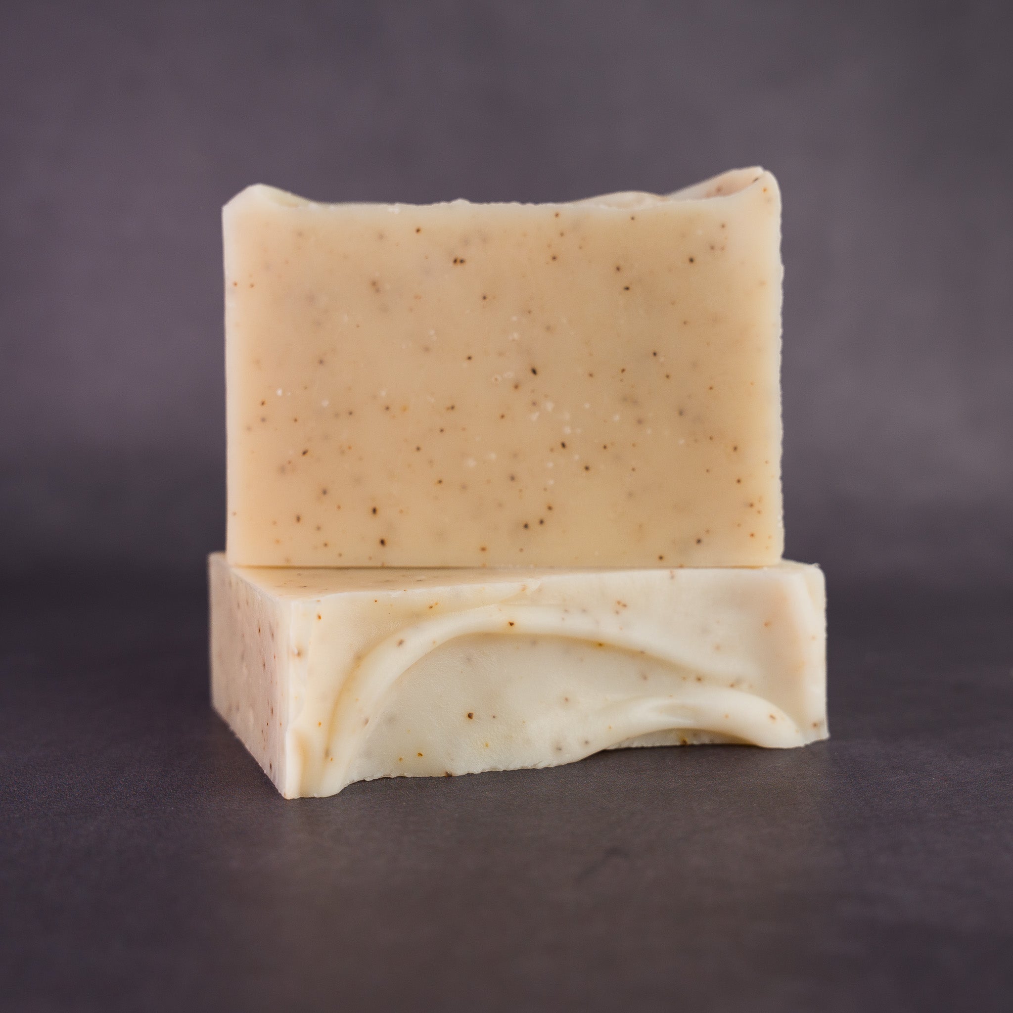 Jabón artesanal exfoliante de café Rincón del Café con posos de café – Snooty Soaps